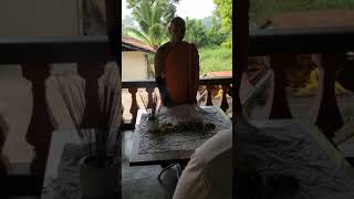 2019092302 kutip tulang atiu