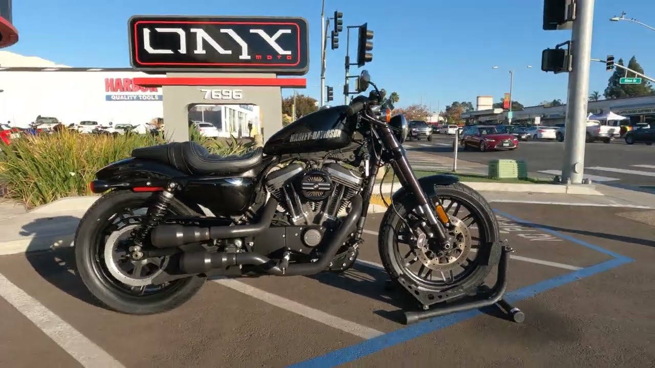 2017 Harley Davidson XL1200 Roadster / Walk Around / Start Up
