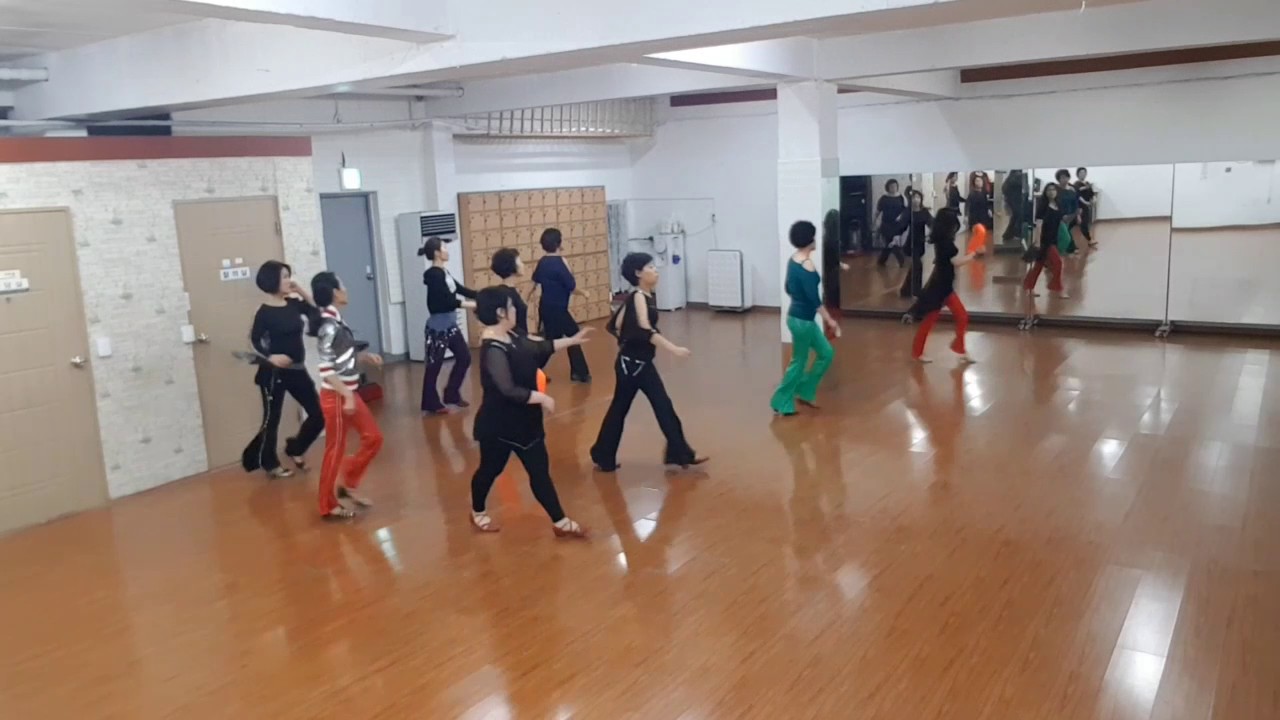 Road Less Traveled - Line Dance - YouTube