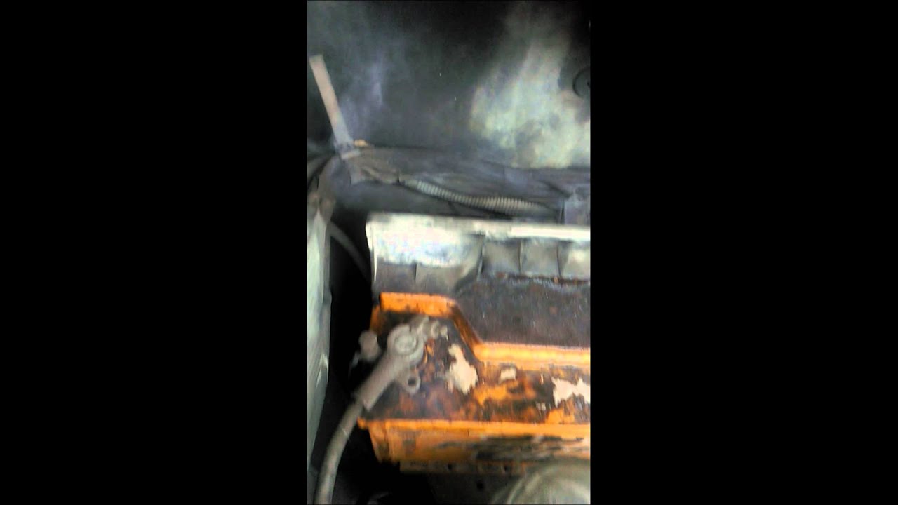 Из-за чего кипит акб - YouTube