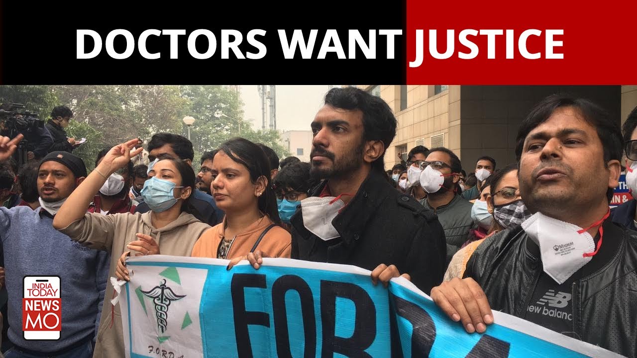 Doctor's Protest: Resident Doctors Continue Protest Over NEET Counseling Delays | NewsMo