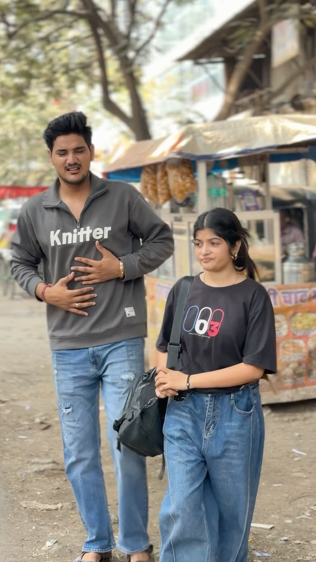 Bhai ko pdi pani-puri khana Bhari??|| tiyaa || Shubham #foryou #youtube #trending