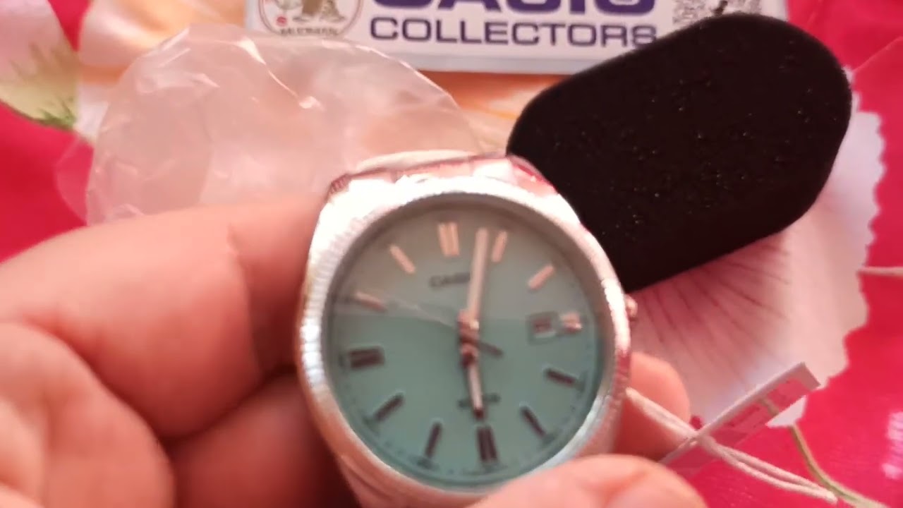 Casio 'Tiffany Blue' watch - Unboxing - MTP-1302PD-2A2VEF 