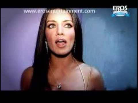 Katta kokrakli yalangoch ayollar fotosuratlari