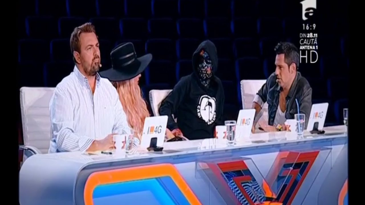 Discuții aprinse! Jurații X Factor își împart categoriile showroom job