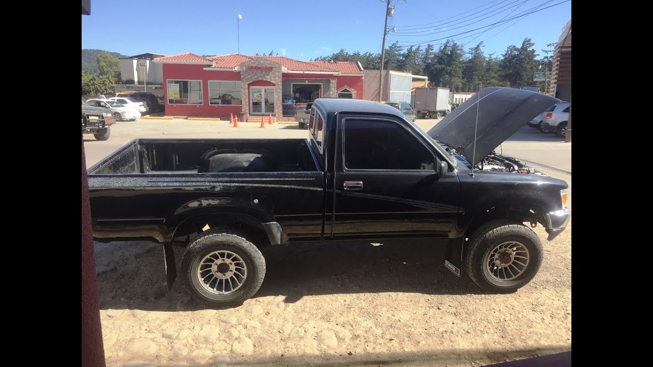 TOYOTA 22R AÑO 90 NEGRO EXCELENTE ESTADO - YouTube