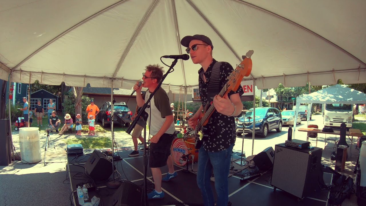 Assista a Akronauts @ Porchrokr - 8/21/21 no YouTube Assista a Akronauts @ Porchrokr - 8/21/21 no YouTube