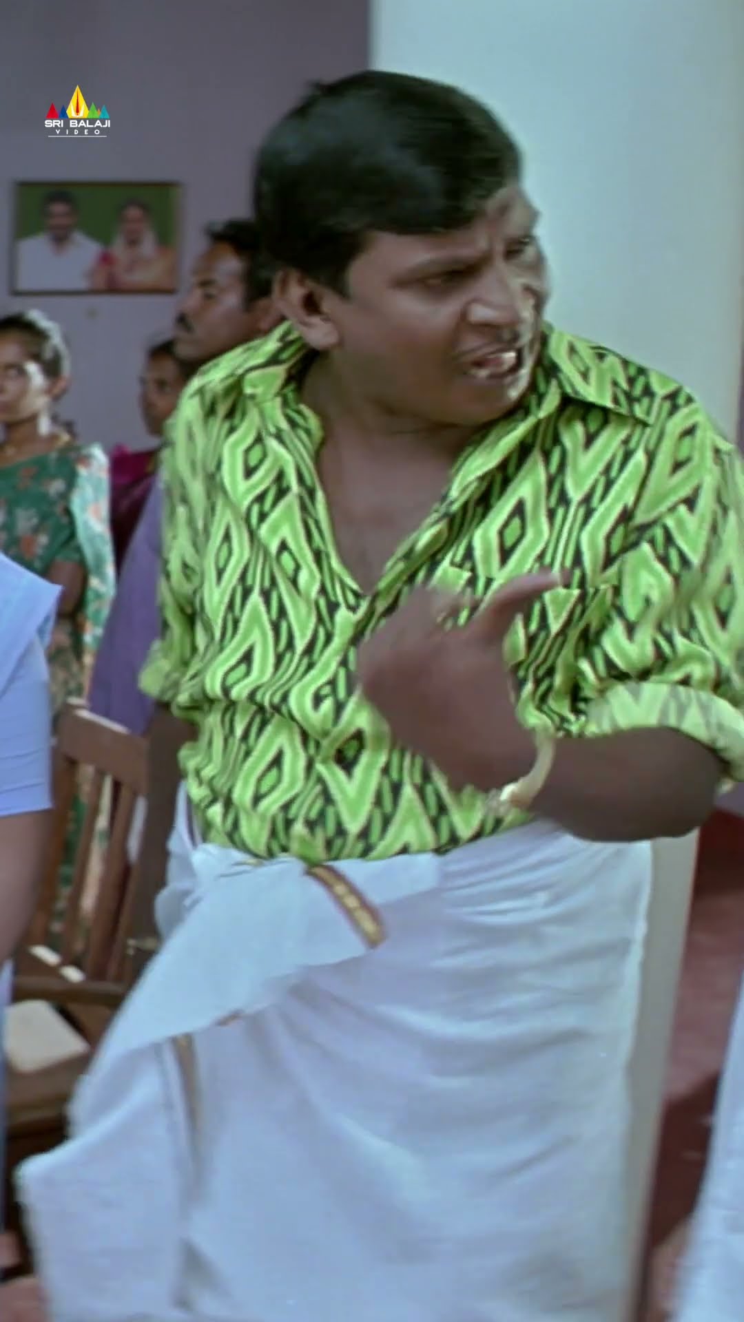 Vadivelu's Hilarious Comedy | #NuvvuNenuPrema | #comedy | #shorts | #ytshorts | #youtubeshorts