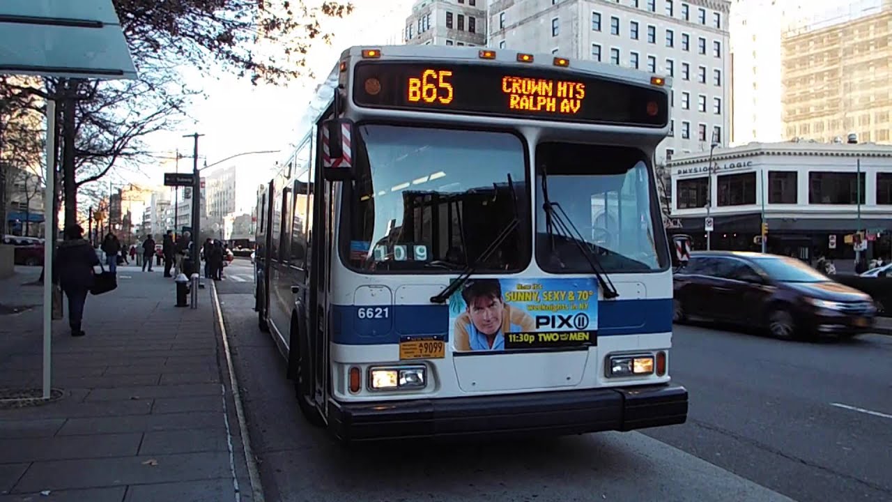 MTA New York City Bus 2005 Diamler Chrysler Orion VII Hybrid 6621 on the B6...