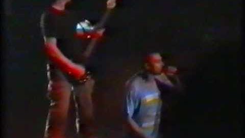 18. Blur -  Song 2 @ Wembley 11/12/99