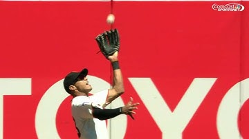 HOU@SF: Maxwell makes nice catch at track in the 5th