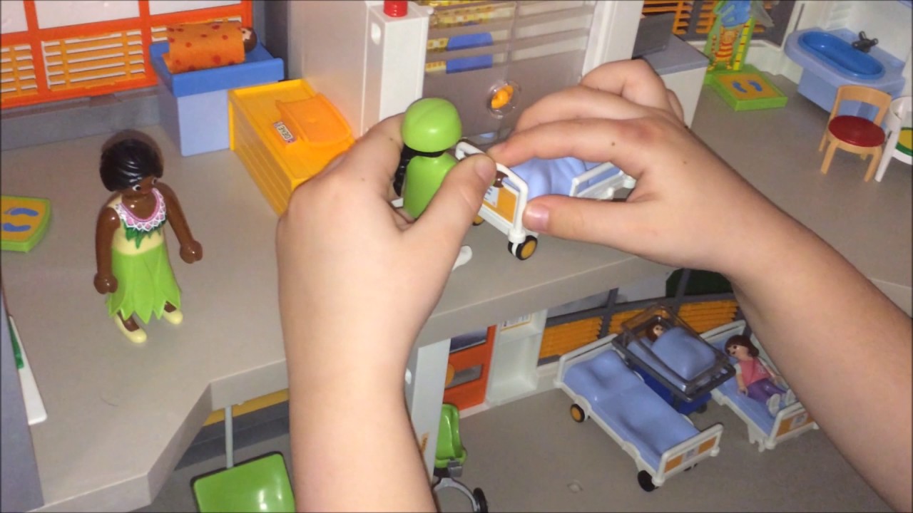 Playmobil   Un petit tour à l'hopital