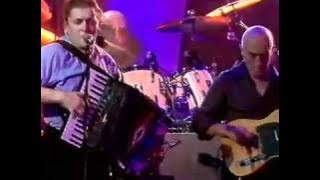 Dave Edmunds with Geraint Watkins on accordion - Promised Land