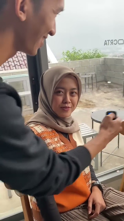 Download lagu Biwir Beureum-Bereum Jawer Hayam