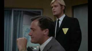 Mfu Closing Scene Of 4X14 - The Deep Six Affair