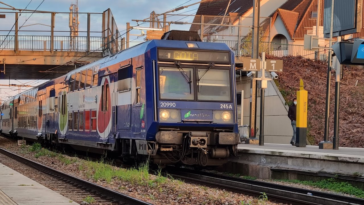 RER C 4K Des Z20500 Z20900 Transilien Et Carmillon Au Coucher Du rer-c-4k-des-z20500-z20900-transilien-et-carmillon-au-coucher-du