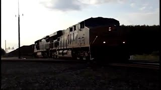 CSX Empty Hopper Train Rumbles Through Wellsboro With Rare C40-8!