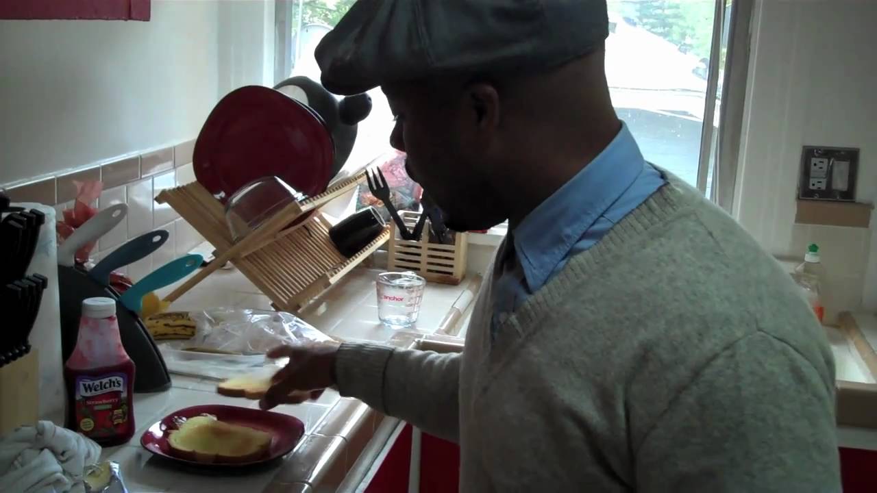 Actor Aaron Levi talks with Miles Maker 