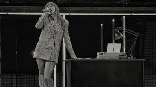 Taylor Swift - Guilty As Sin? (Live Concept) Resimi