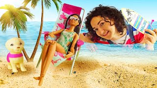 Come Fare La Valigia Per Unisola Deserta? Le Avventure Della Bambola Barbie. Video Per Bambini