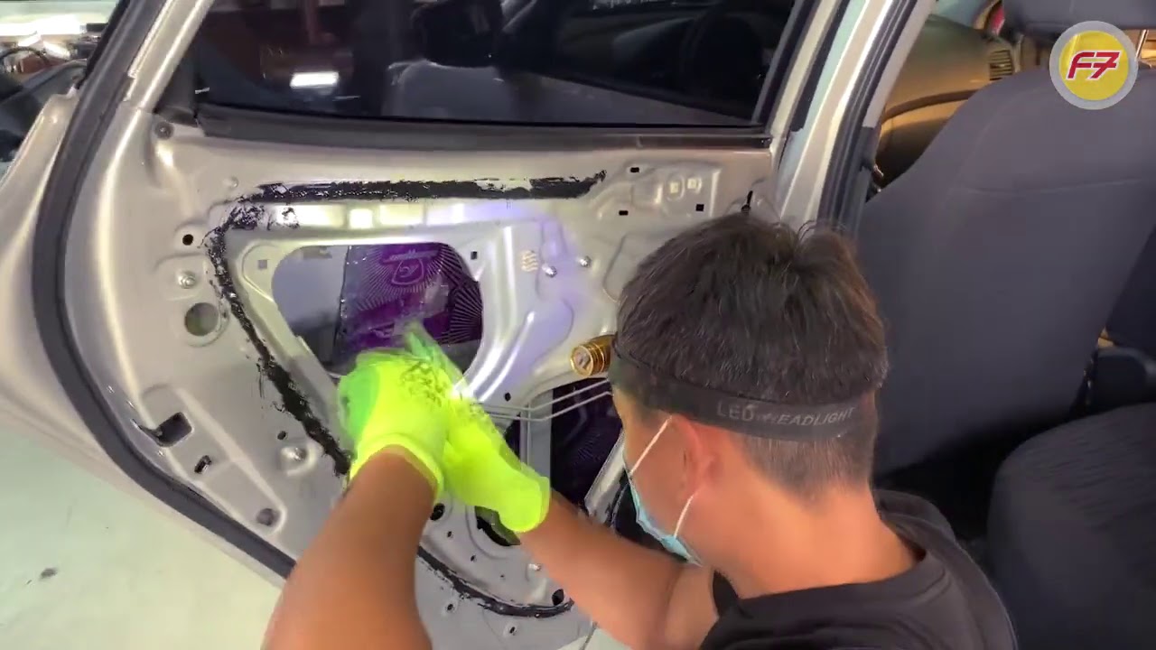 Шумоизоляция автомобиля на Formula7