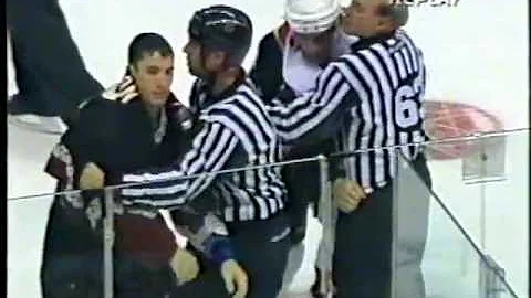 Wade Redden vs Mike Johnson
