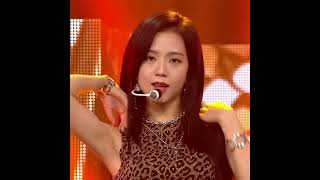 Jisoo Hot Twixtor Clip