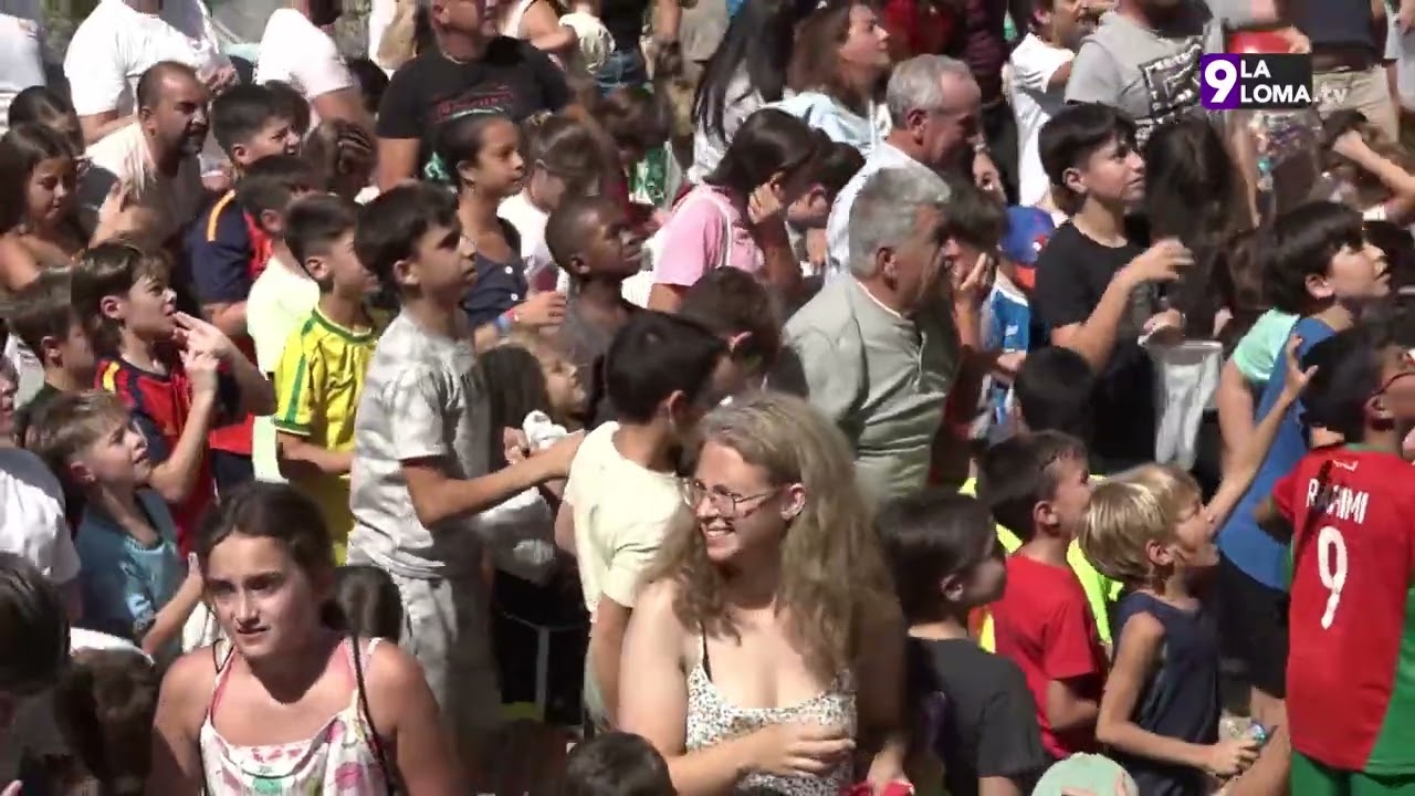 Feria de Canena 2026 · Reparto de caramelos