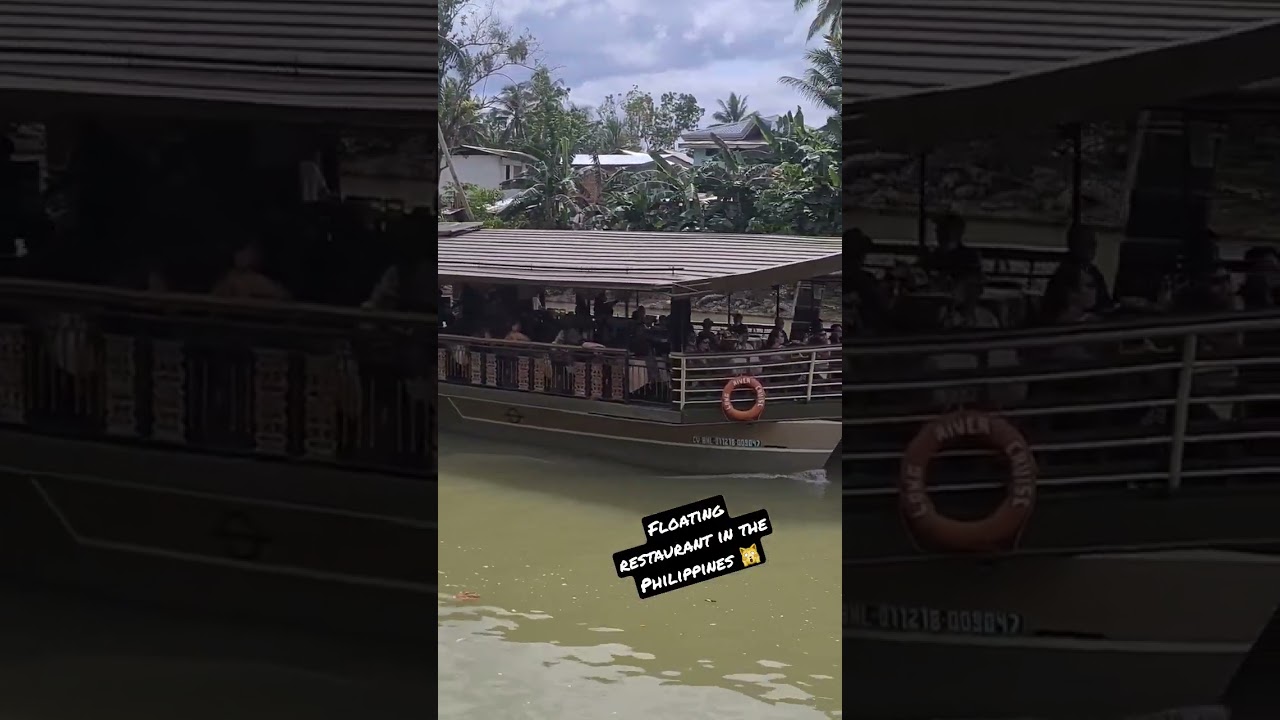 What a floating restaurant in the Philippines looks like 