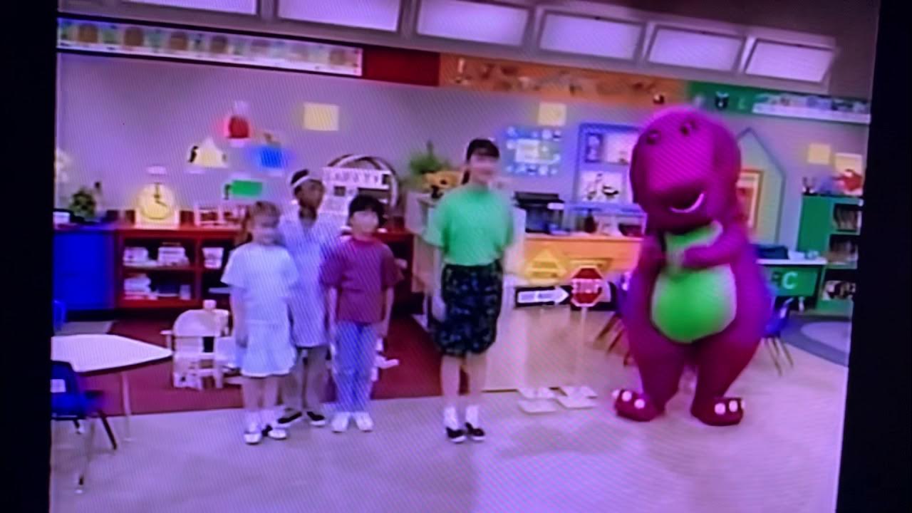 Barney & Friends Season 1 Ep 3 Playing It Safe The Traffic Light Song