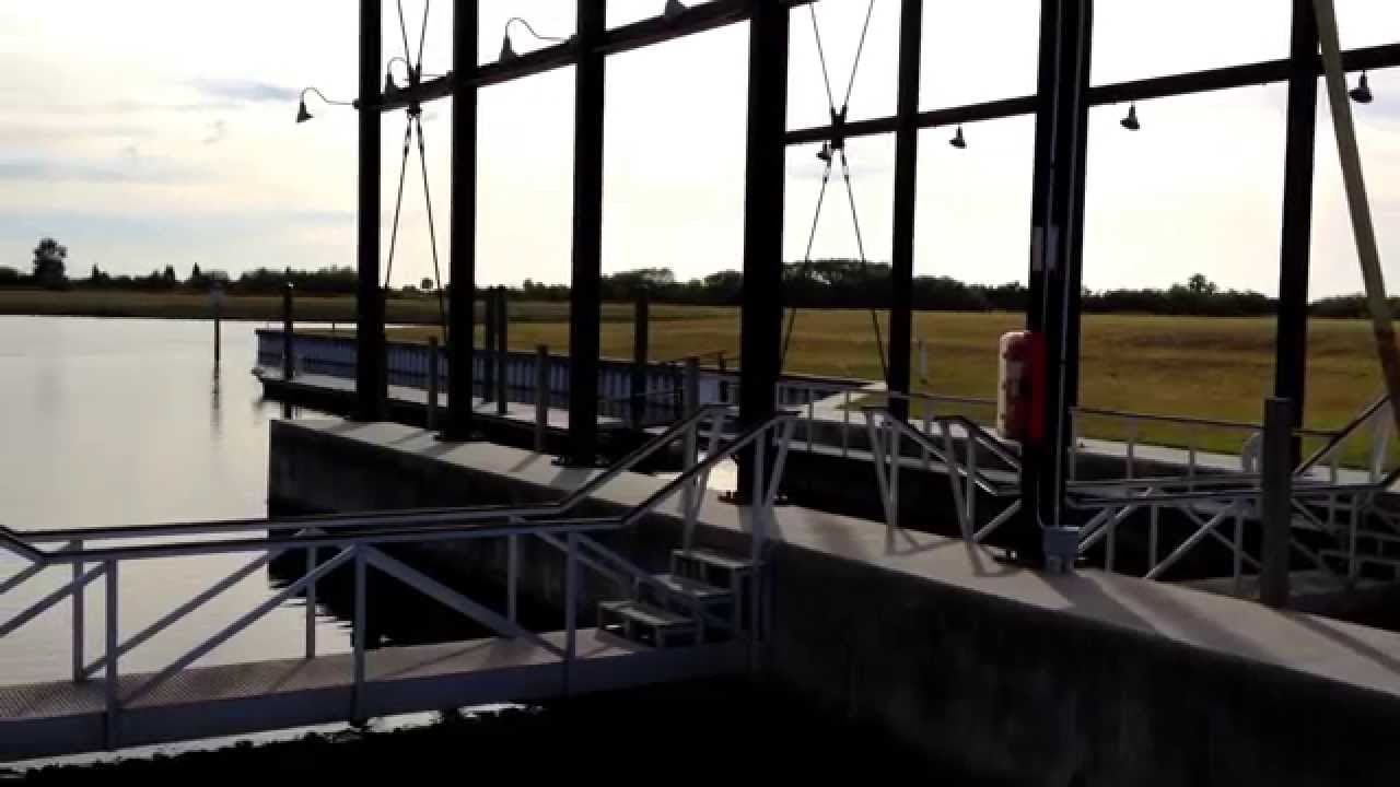 MIRABAY LAGOON BOAT LIFT Apollo Beach FL | RealEstateHawker.com Youtube Video