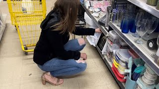 Wearing HIGH HEELS in public ??️