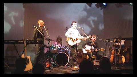 Simon Stewart sings Thinking of You