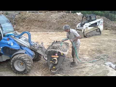 Miesanie betonu,MULTIONE GT 950 miesacia lopata na beton