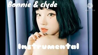 YUQI - BONNIE & CLYDE (instrumental /karaoke)