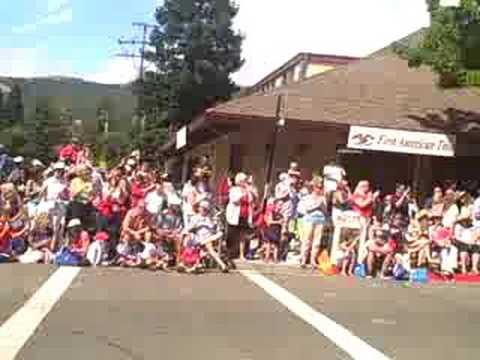 The US Army Band and the US Navy pass the 2008 Danville 4th of July Parade reviewing stand. This parade draws over 40000 spectators from all over Northern California.