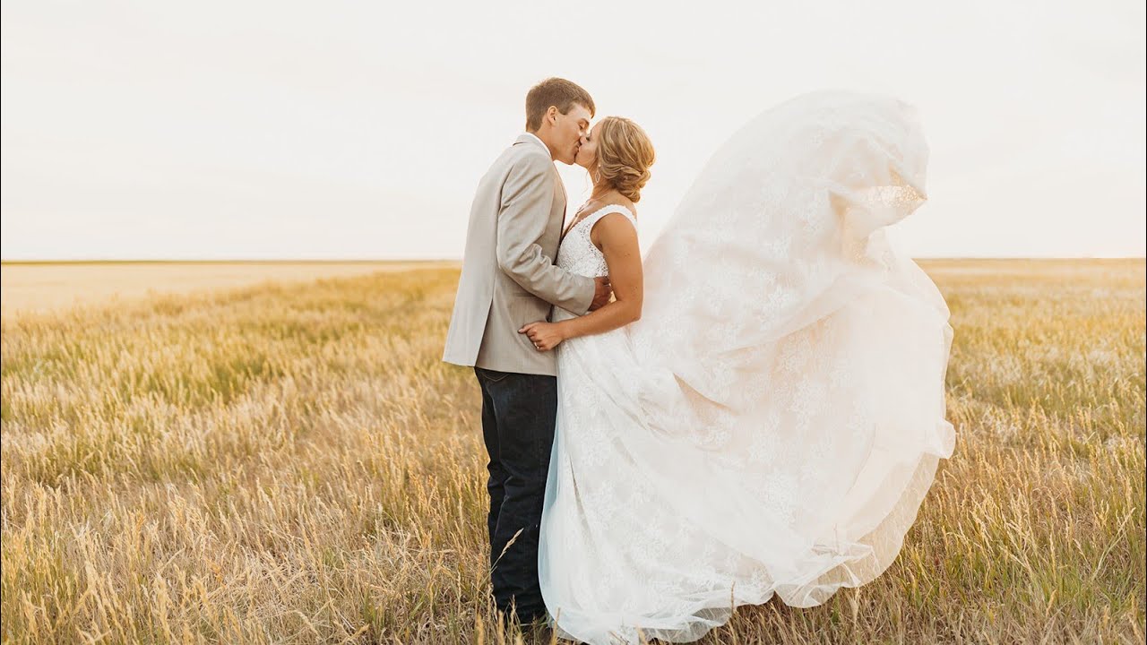 The Perfect Country Wedding At Groom's Family Farm | Colorado Wedding ...