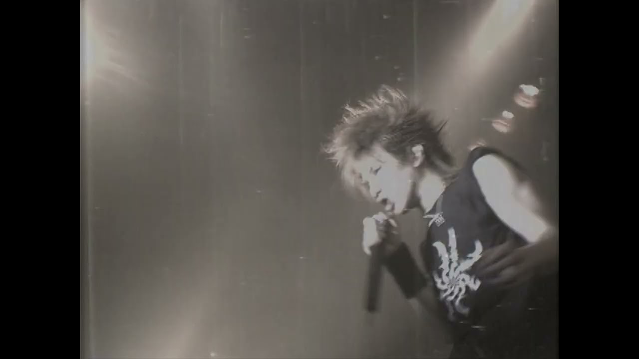 Janne Da Arc - GUNS PV [HD 1440p 60fps] - YouTube