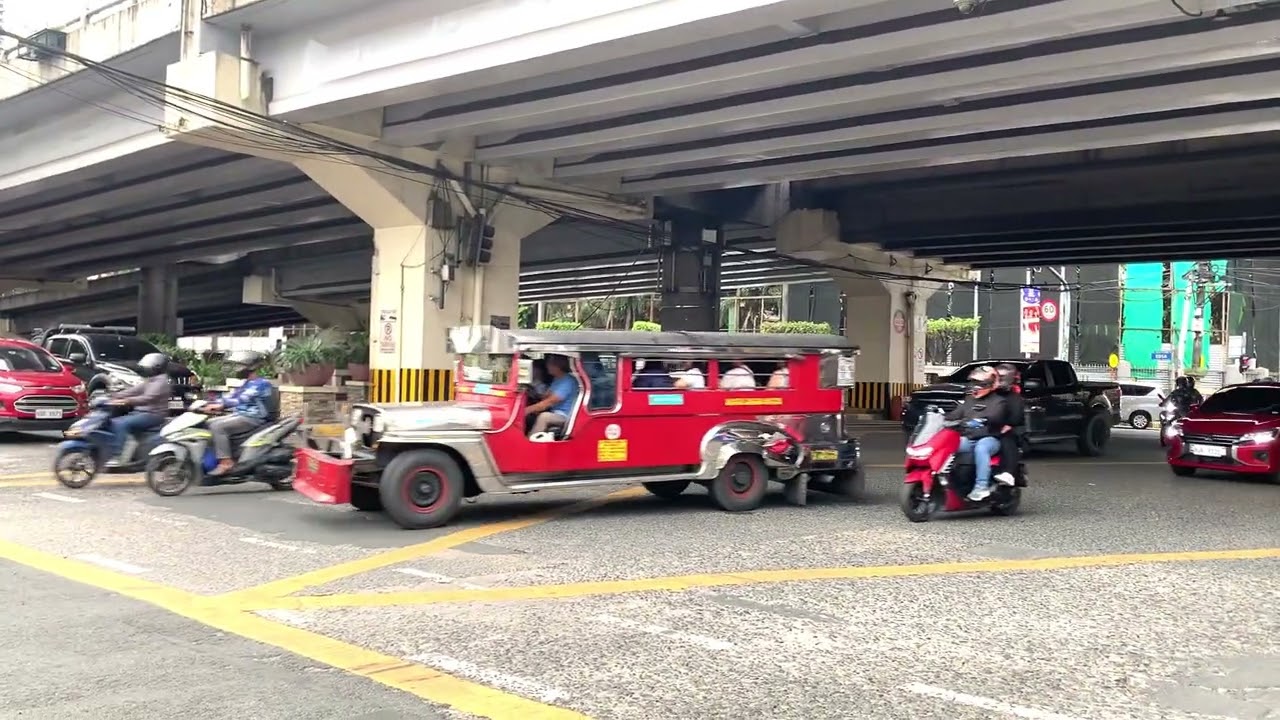 On our way to Mega Mall. Mandaluyong Philippines.  January 13,2026.
