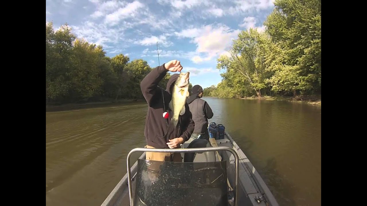 Xpress XP18CC FJ115hp Jet Boat Tunnel Hull Mississippi 