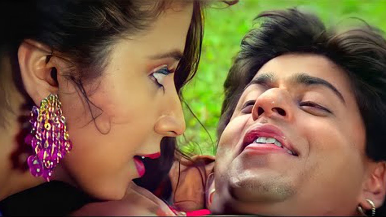  Is Pyar Se Meri Taraf Na Dekho 