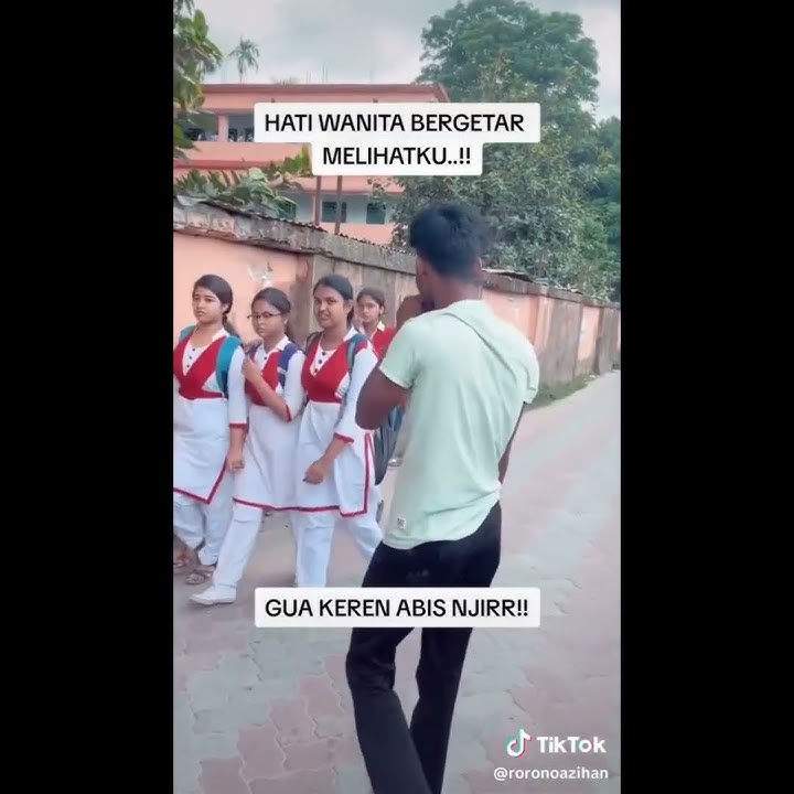 CARI PERHATIAN ALA WARGA INDIA 😅 #caper #india #vrindavan