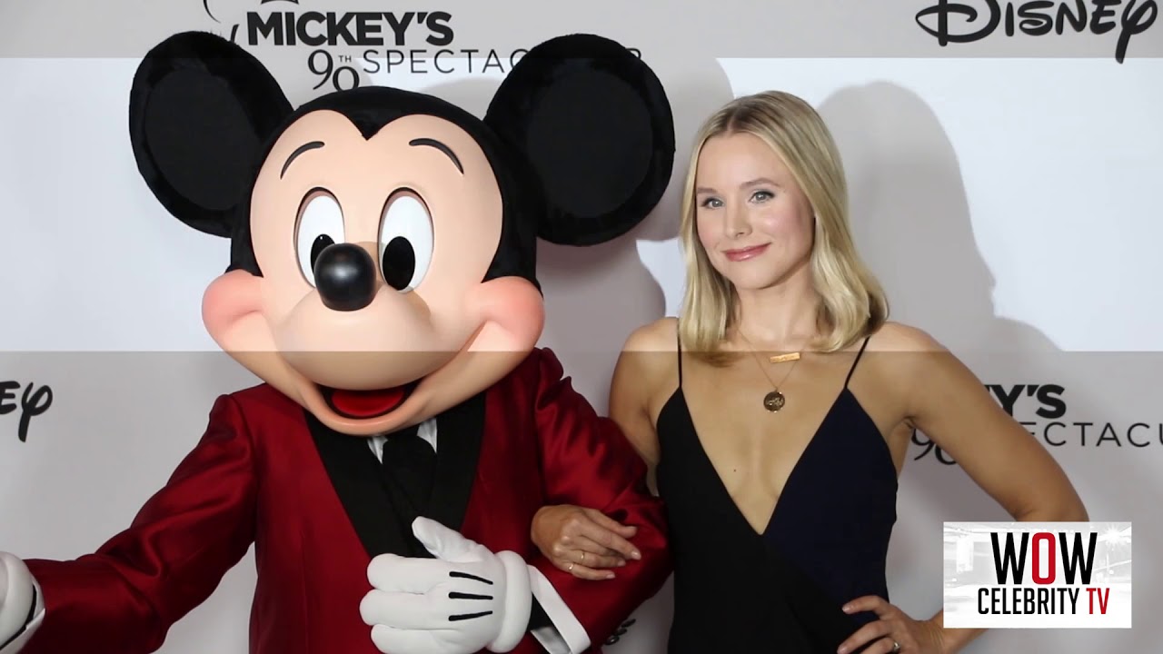 Kristen Bell arrives to Mickey's 90th Spectacular - YouTube