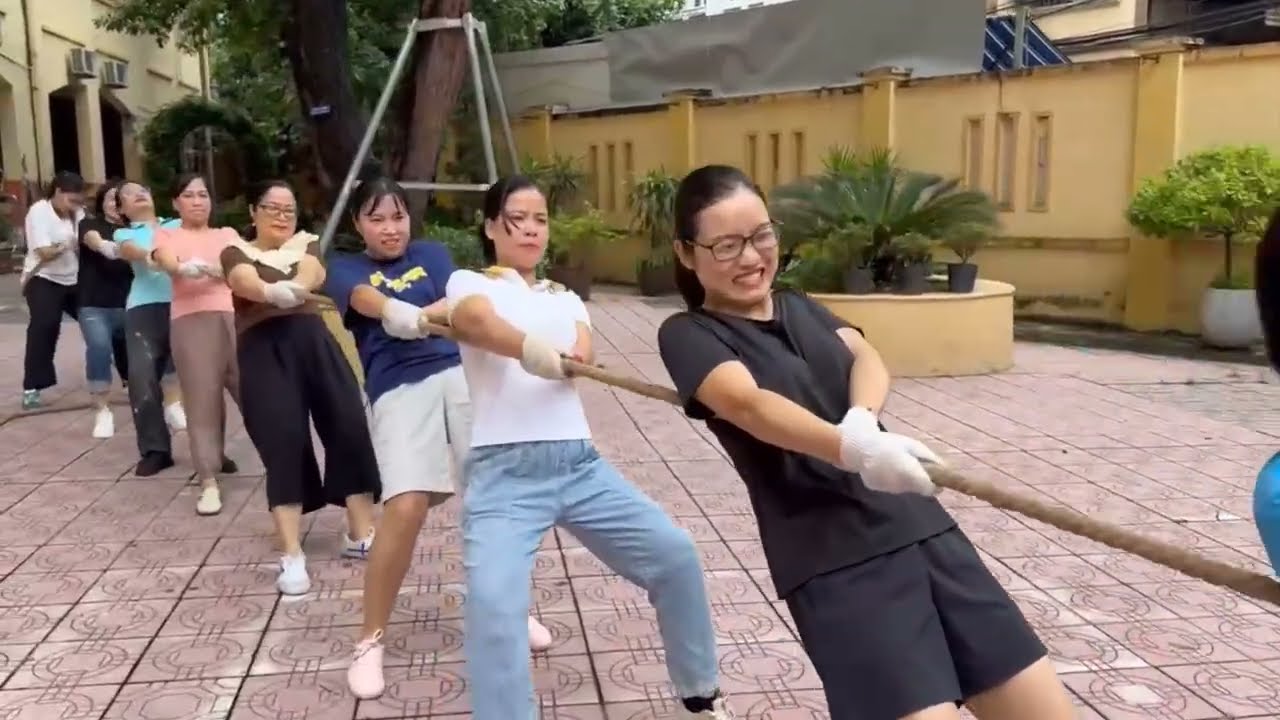 THCS TÔ HOÀNG PHƯỜNG BẠCH MAI - HÀ NỘI - ĐỘI TUYỂN NỮ KÉO CO 2025 LUYỆN TẬP