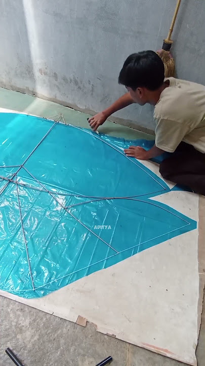 Covering the papiran kite frame #aditya #shorts #kite