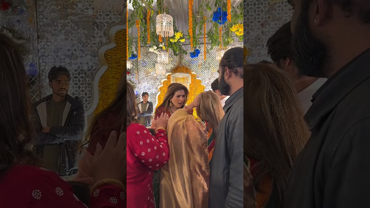 Resham got angry in function 