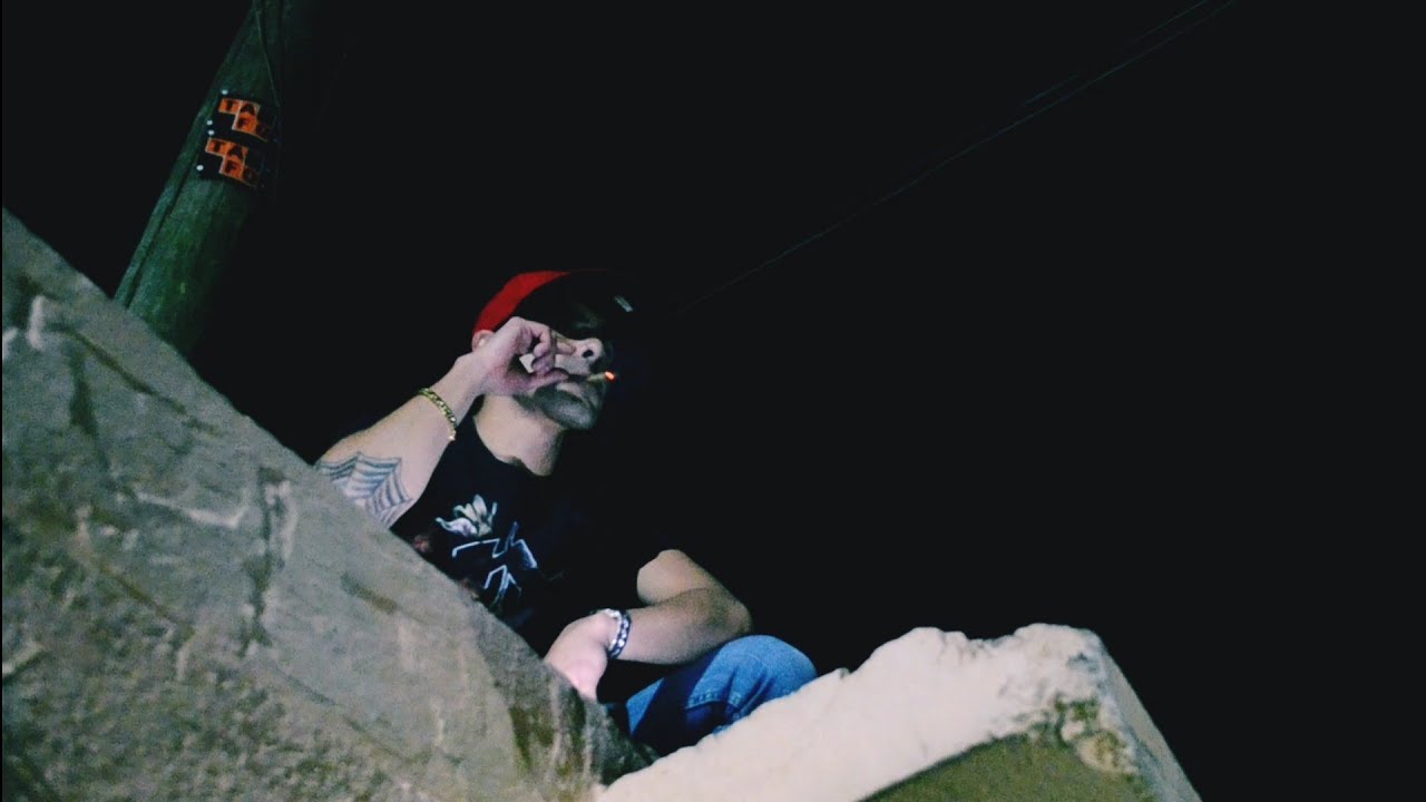 Axel Eme - Monedas, Calle y Familia Prod. Refuge Studio