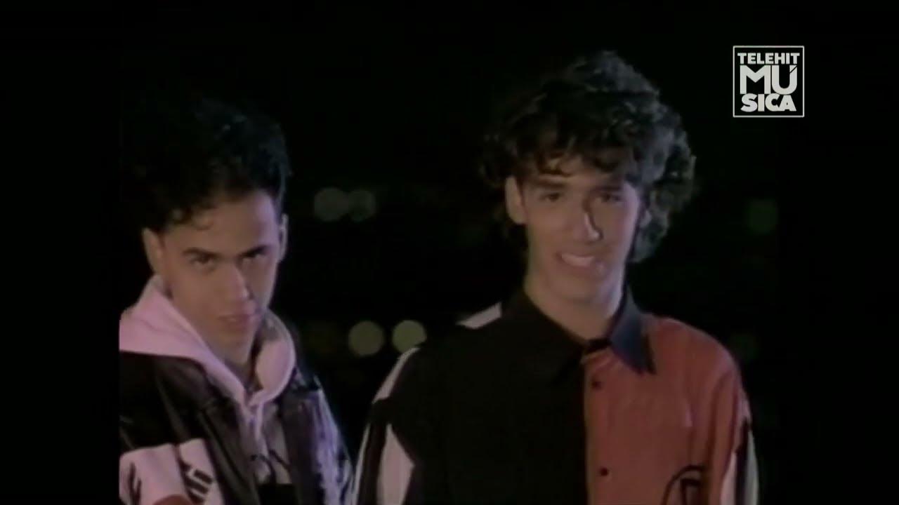 Magneto - Vuela, Vuela (Video Oficial) Magneto - Vuela, Vuela (Video Oficial)