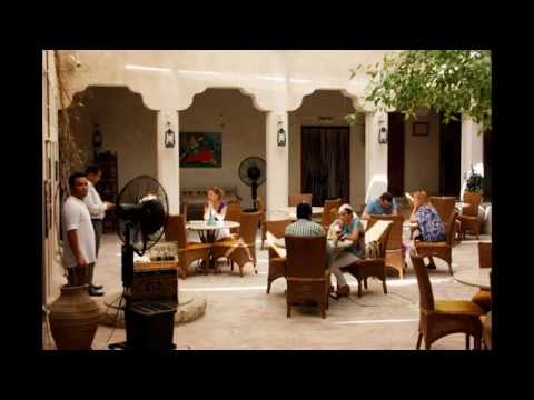 Vídeo: Los Mejores Restaurantes Y Bares En El Aeropuerto Internacional De Dubai