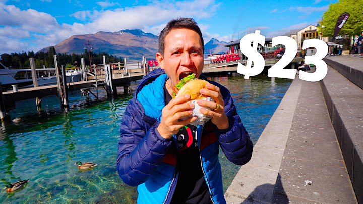 I Tried New Zealand’s Best Burger!! 🍔 Is Paying $23 Worth It?